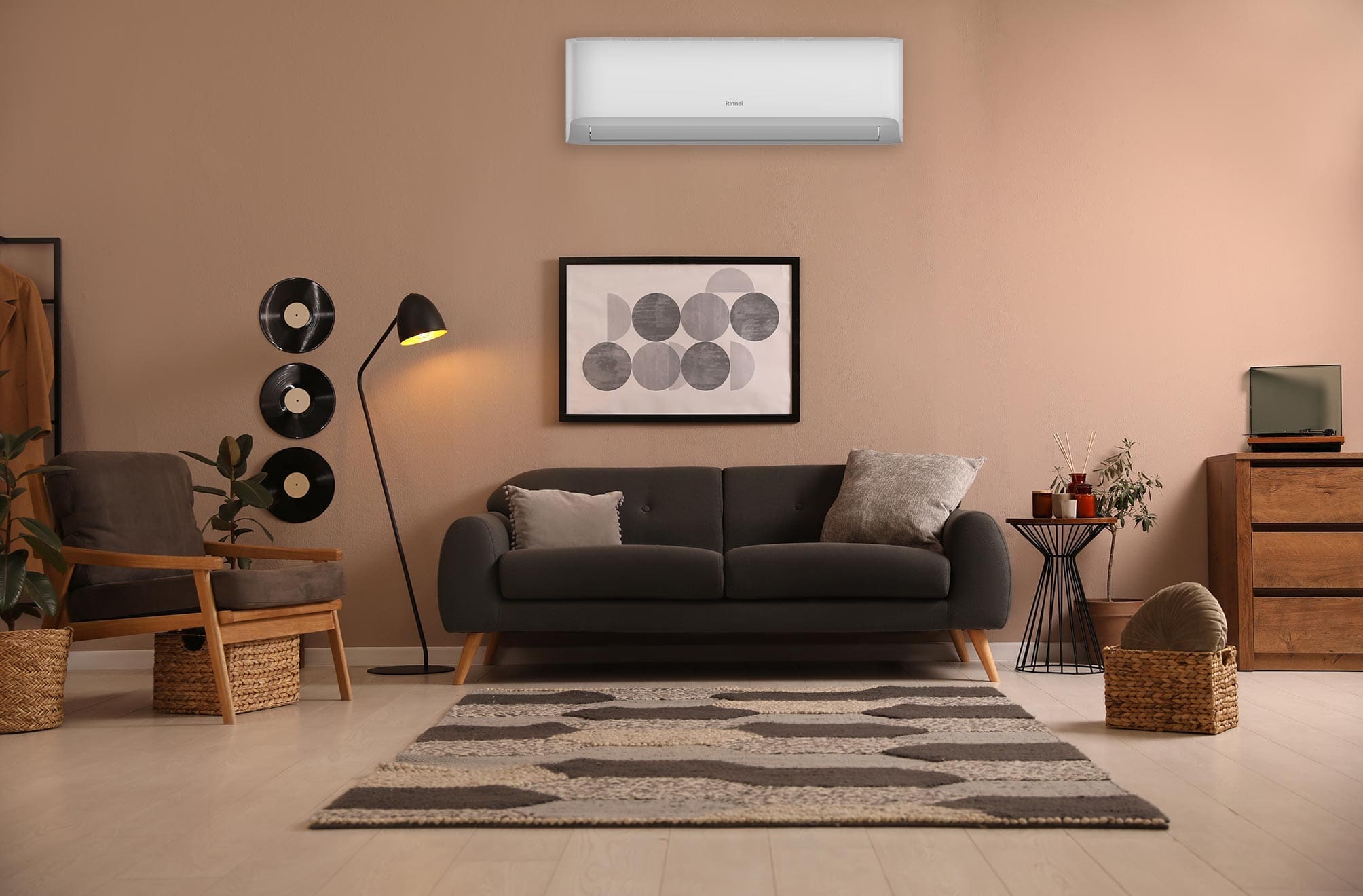 Pro Series High Wall Heat Pump incl. Wi-Fi